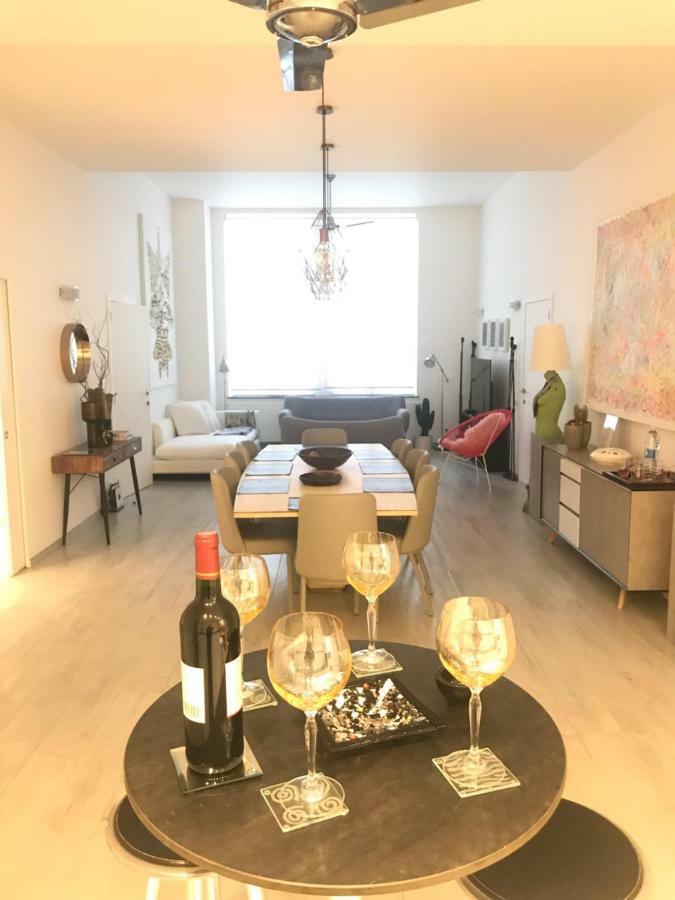 Les Lofts De Styliste Saint-Gilles Exterior foto